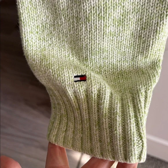 Tommy Hilfiger Green Knit Sweater - Picture 4 of 5